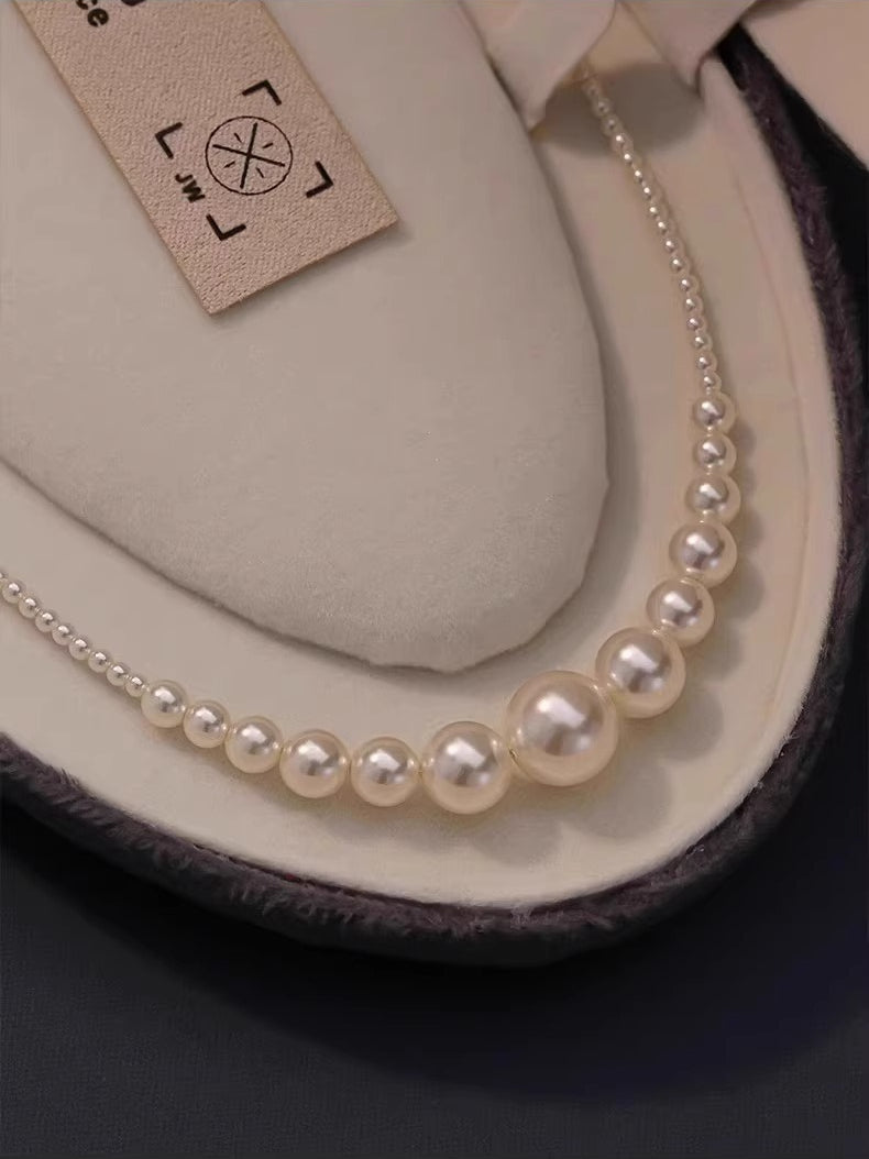 Light luxury high-end design crystal pearl necklace
