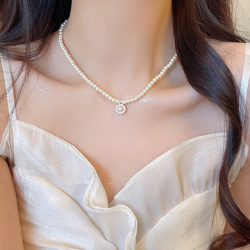 Vintage Ring Design Crystal Pearl Necklace
