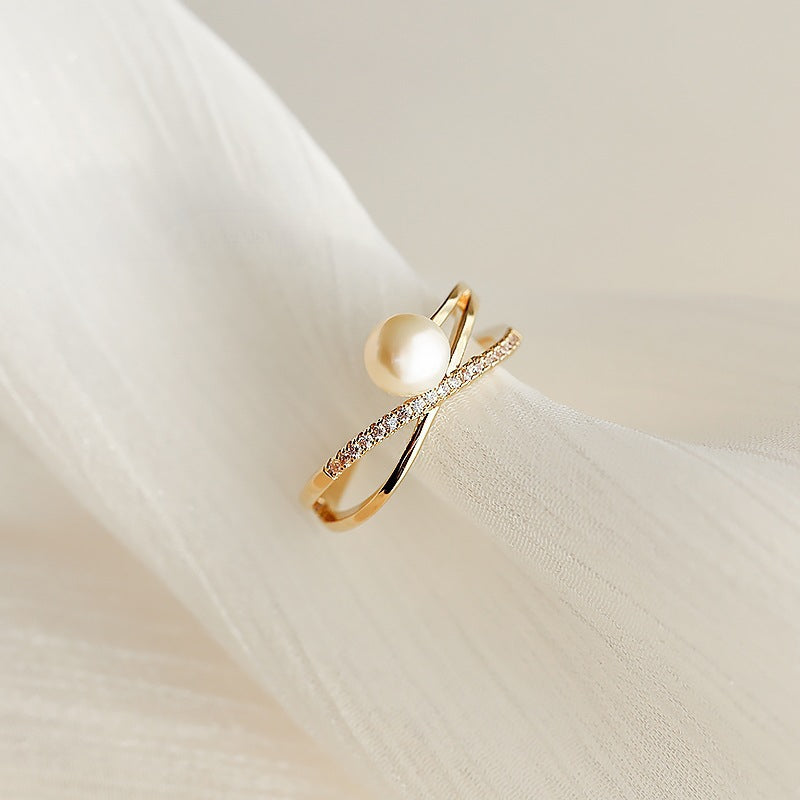 Simple design pearl ring