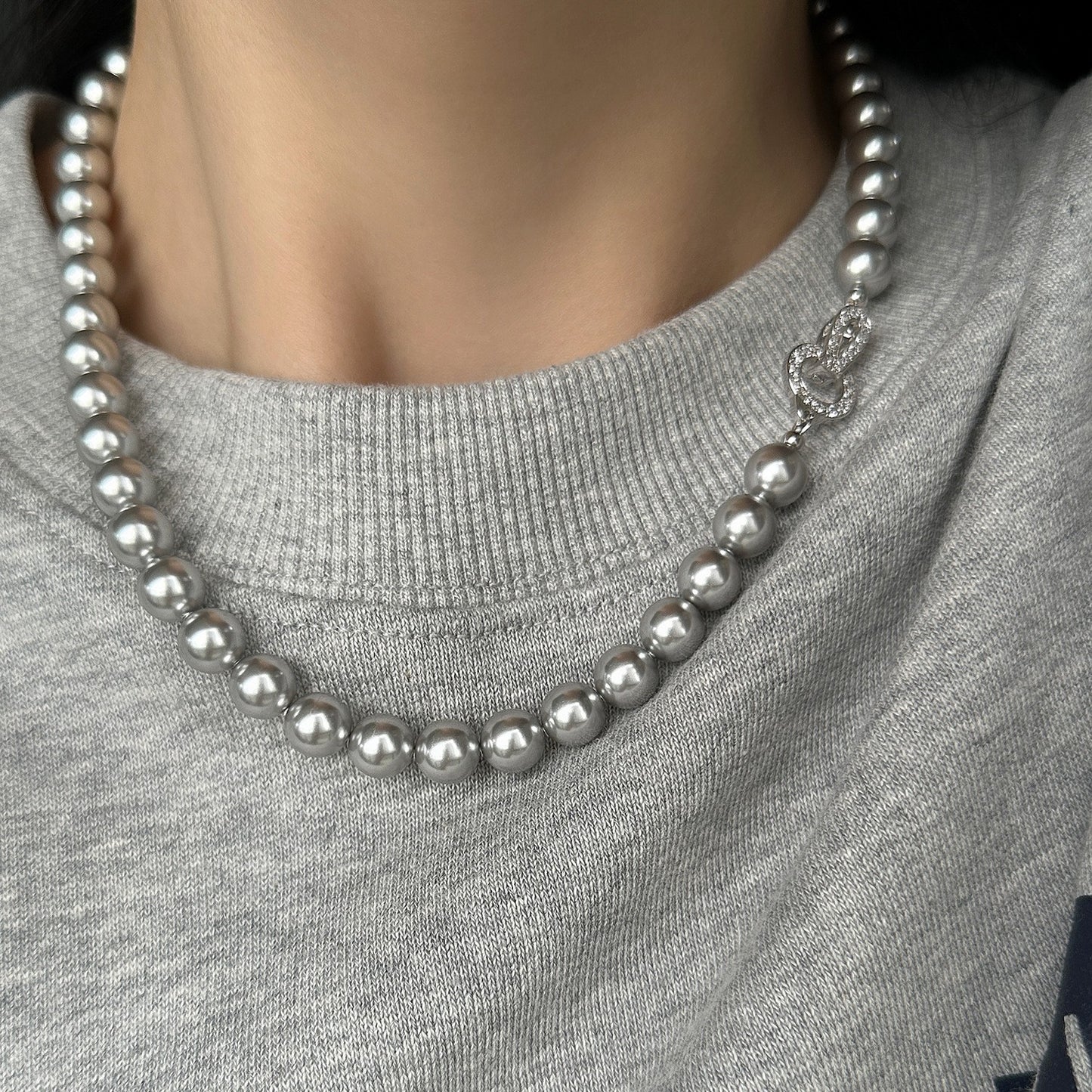 Grey Vintage Pearl Necklace