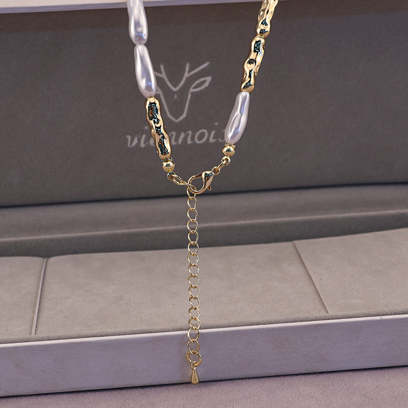Baroque pearl design necklace