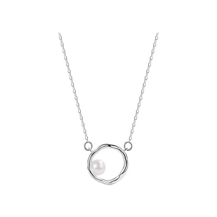Geometric Wave Circle Pearl Necklace
