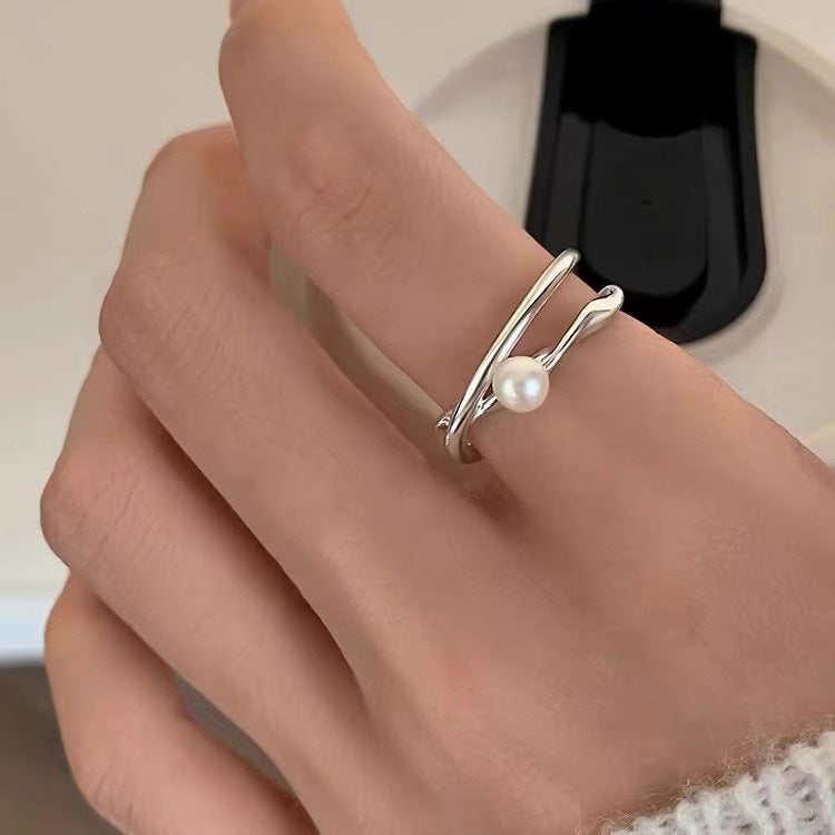 Cross Design Pearl Ring