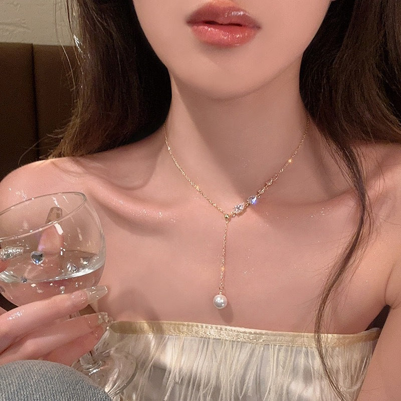 Water drop fringed pearl necklace