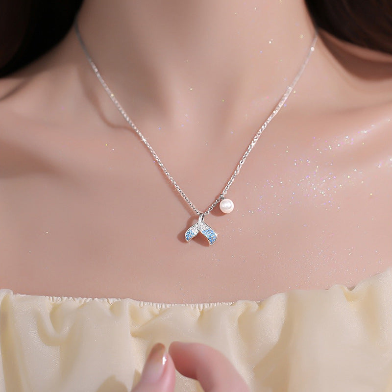 Temperament pearl fishtail design necklace