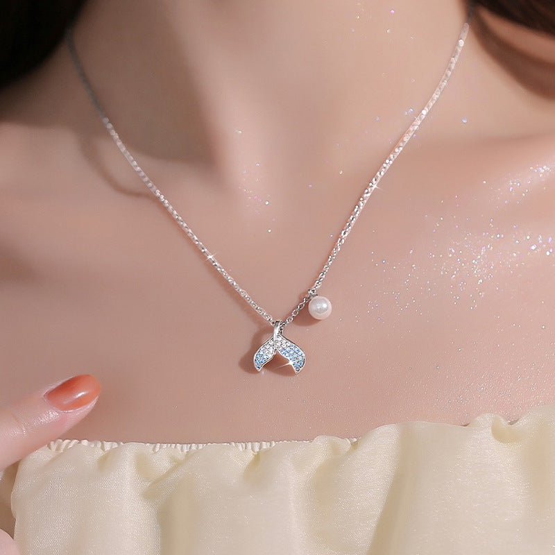 Temperament pearl fishtail design necklace