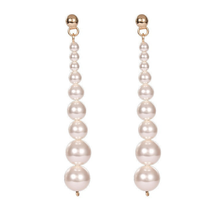 Court design pearl stud earrings