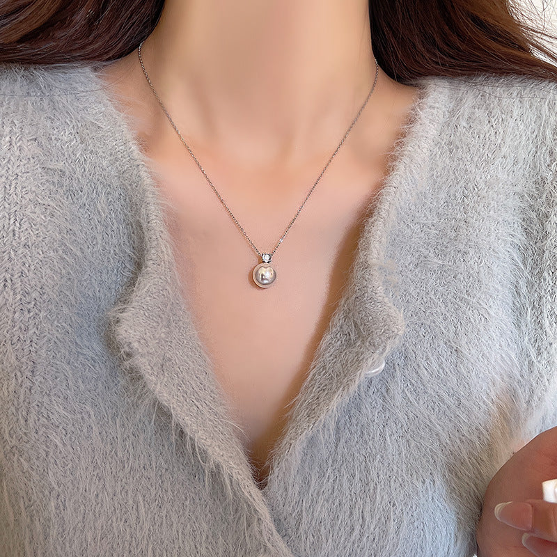Gray Pearl Simple Design Necklace