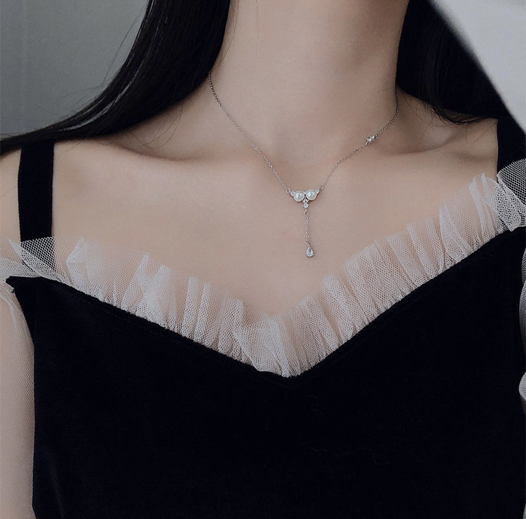Pearl niche design necklace