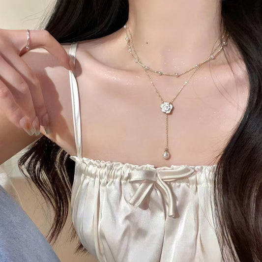 Pearl Camellia Tassel Design Necklace