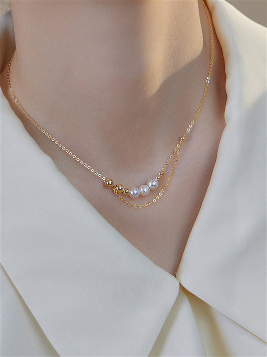 Simple design pearl necklace
