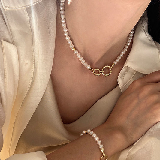 Pearl Design Sweater Chain