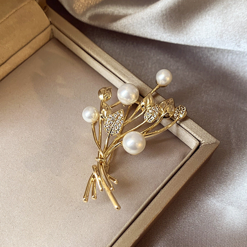 Flash Diamond Wheat Ear Pearl Brooch