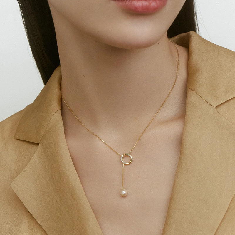 Pearl light luxury niche design silver necklace