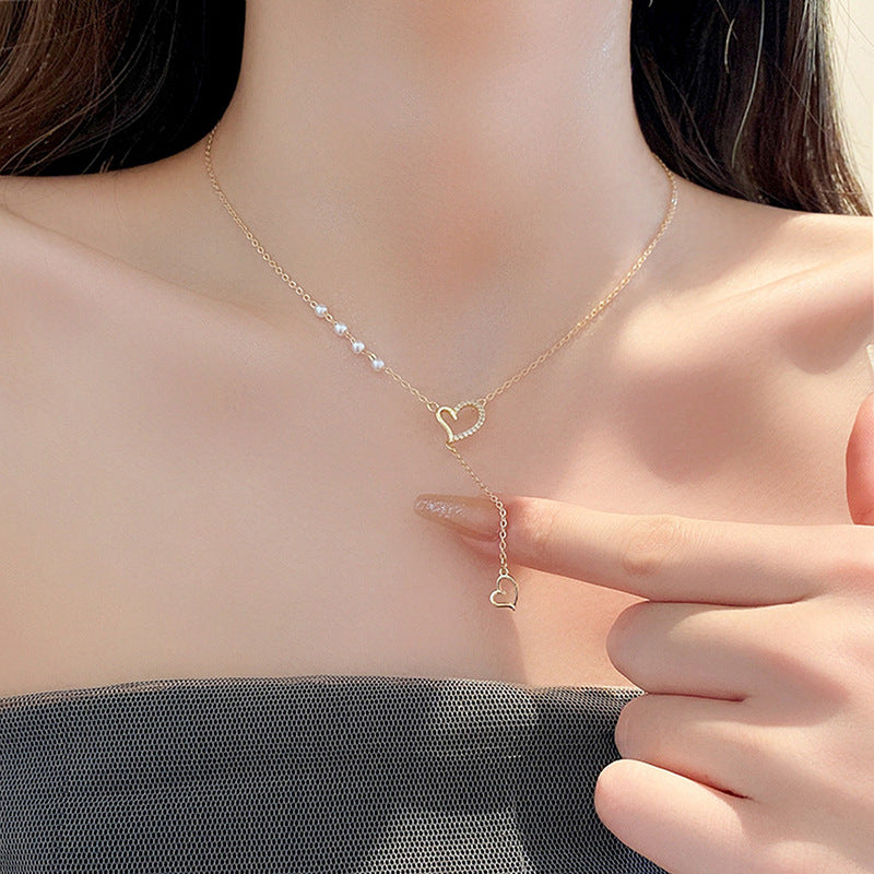 Hollow peach heart pearl necklace