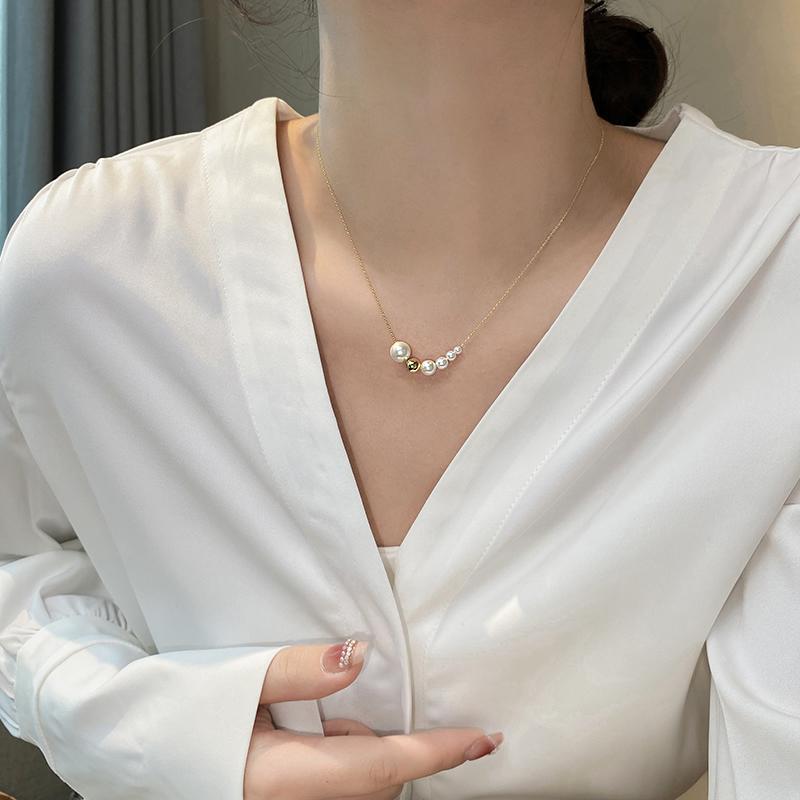 Simple design crystal pearl collarbone chain