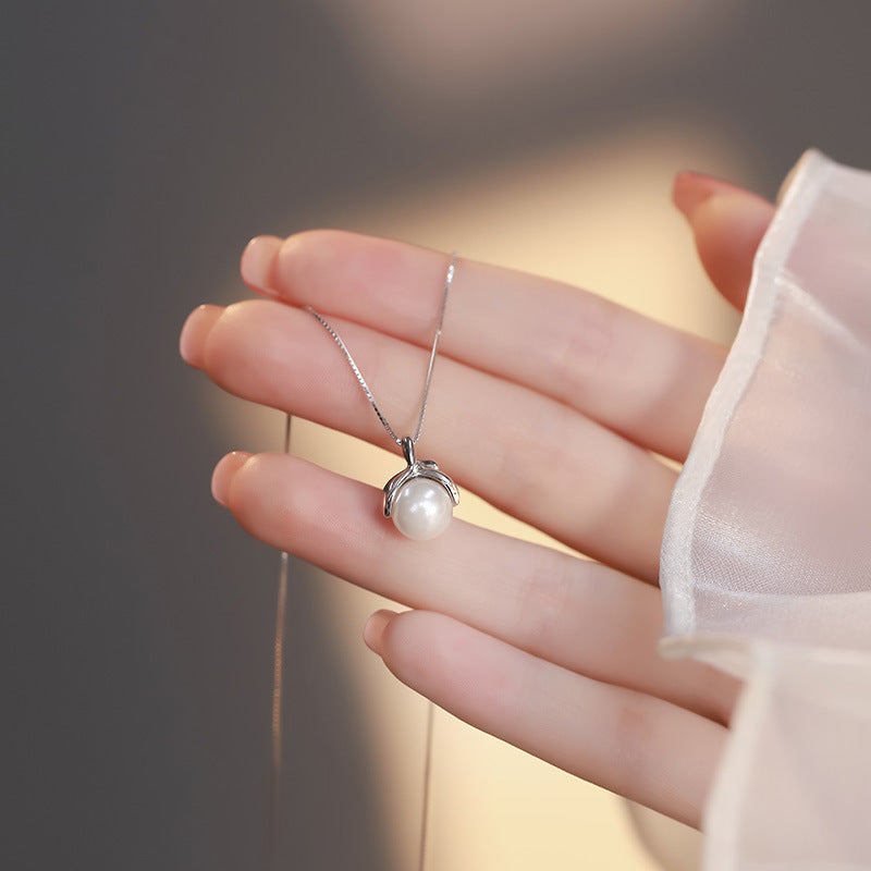 Pearl light luxury design design silver necklace