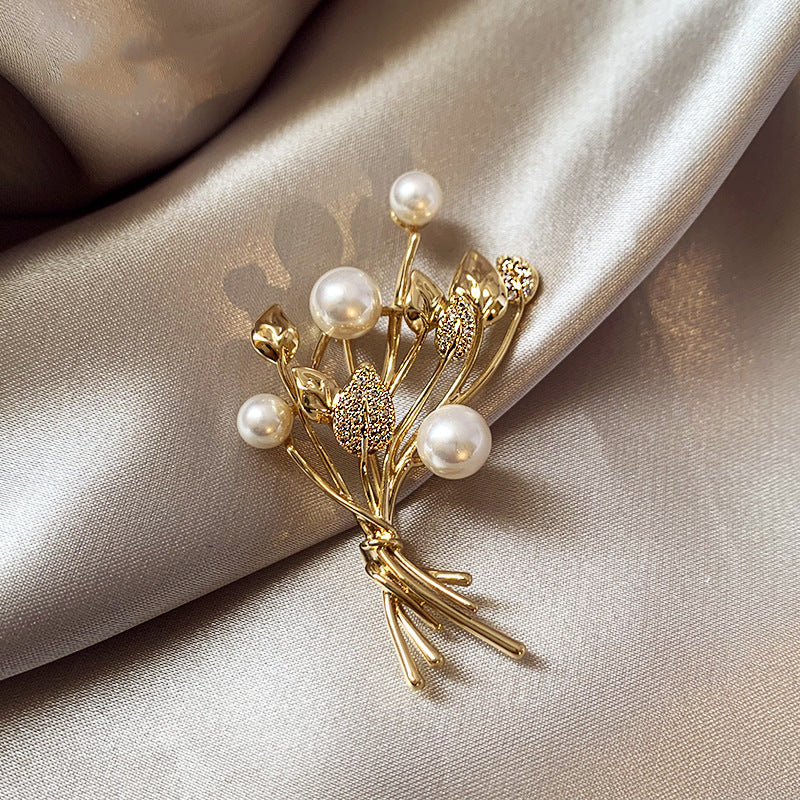 Flash Diamond Wheat Ear Pearl Brooch