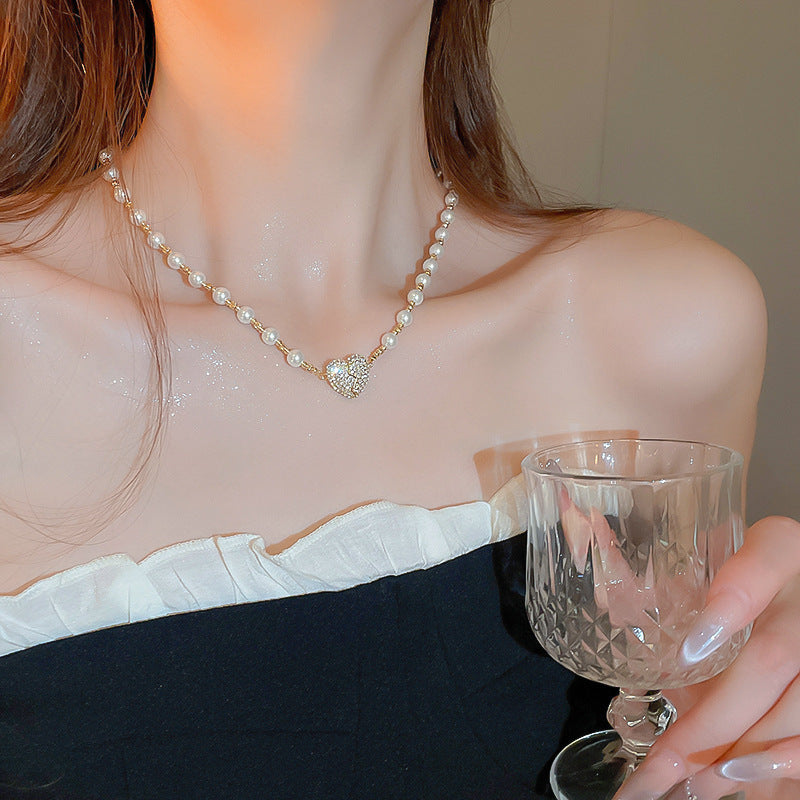 Love pearl creative necklace