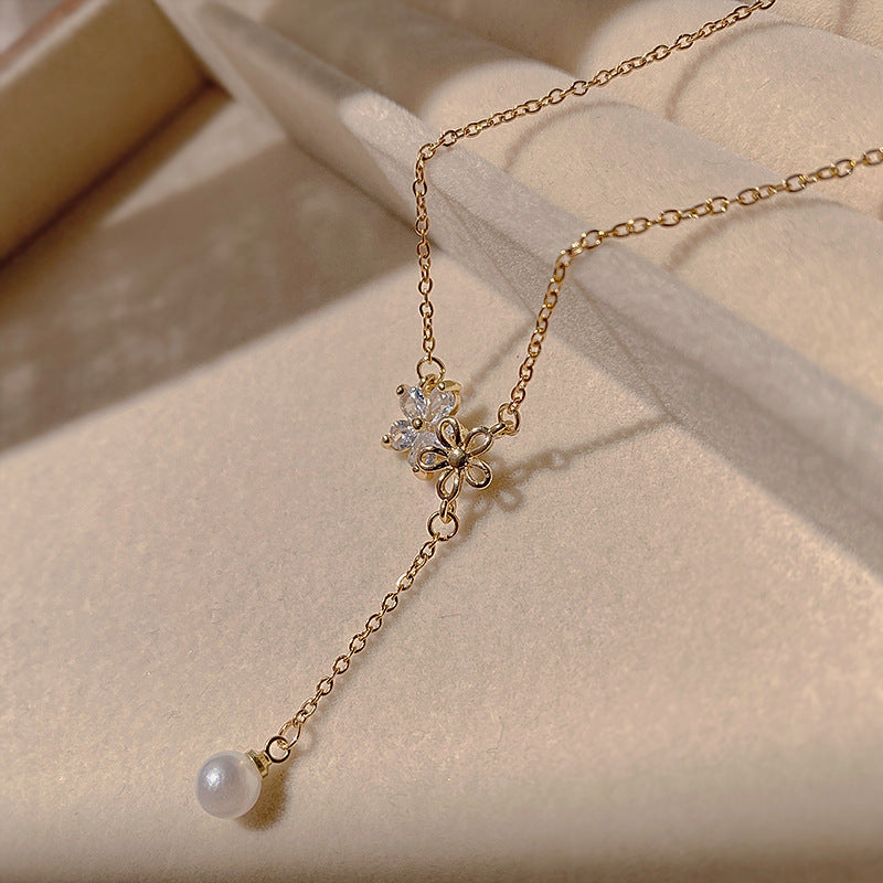 Pearl Flower Tassel Design Necklace