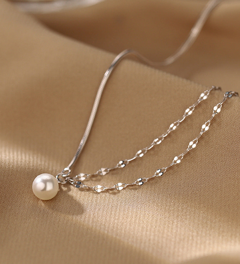 Double design pearl necklace