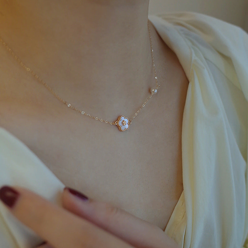 Flower Design Pearl Neck Chain