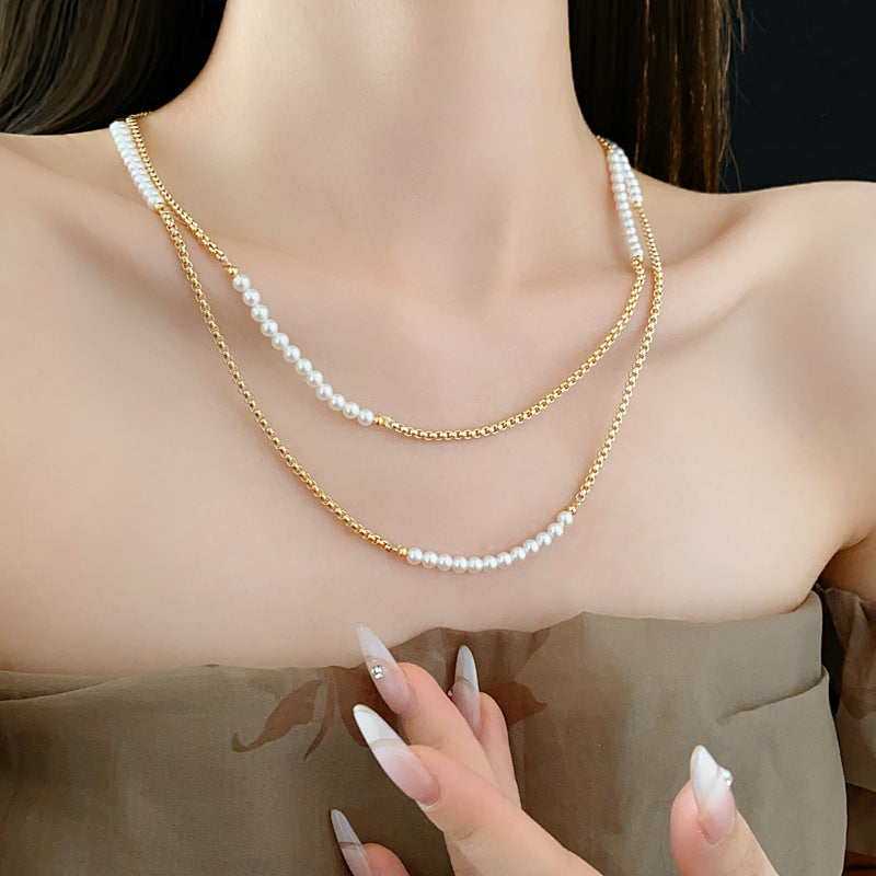 Crystal pearl light luxury design necklace