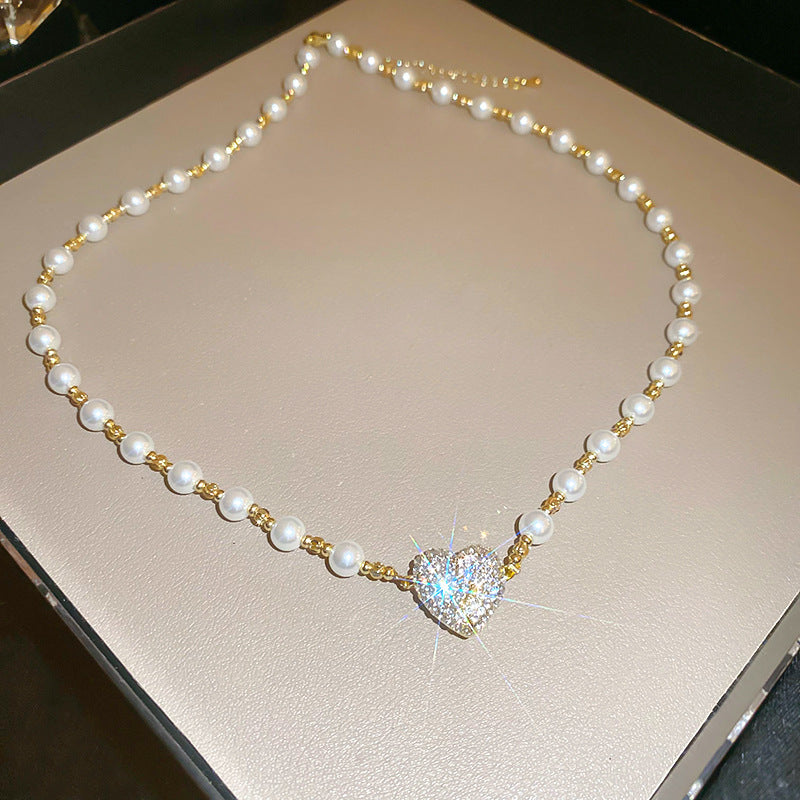 Love pearl creative necklace