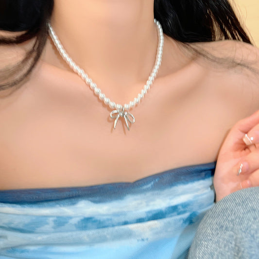 Butterfly Design Pearl Necklace