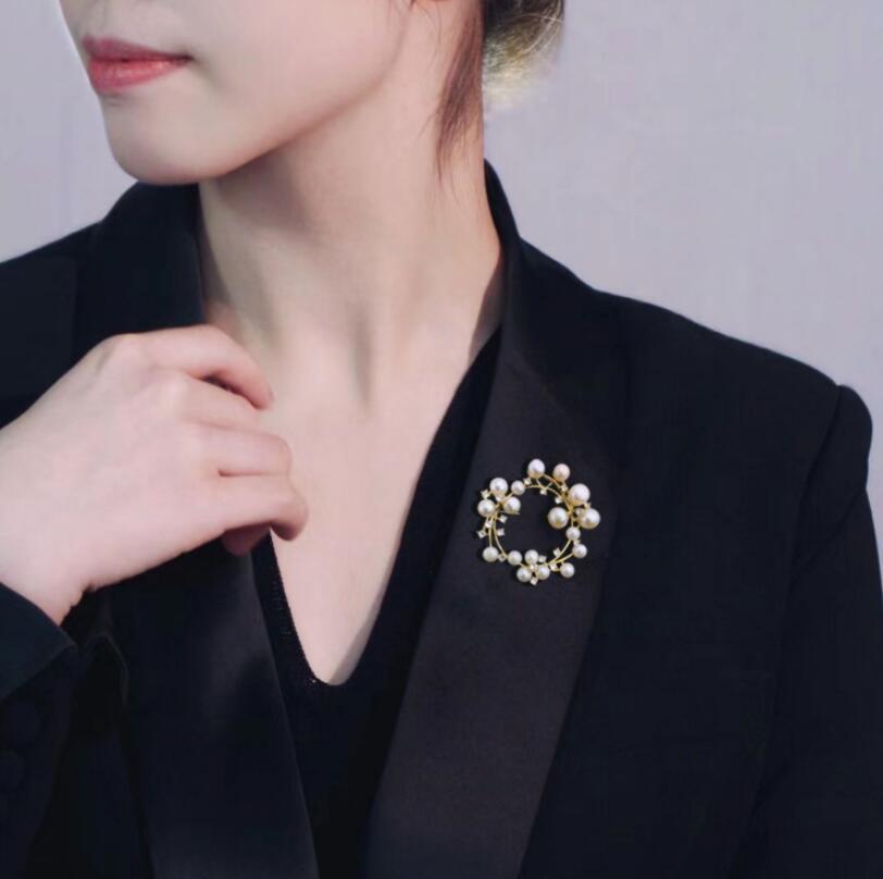 Starry Pearl Brooch