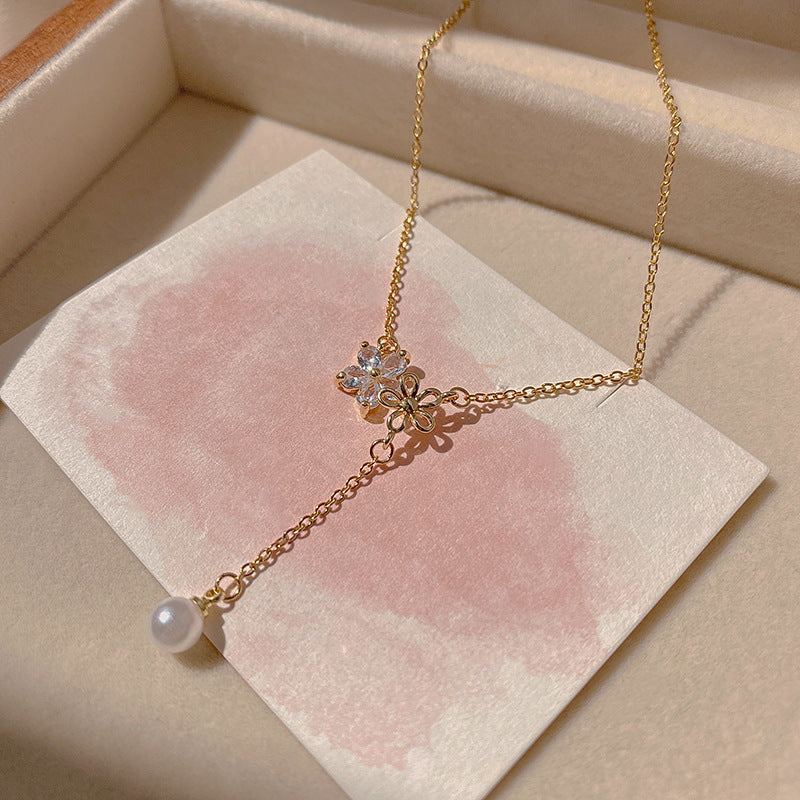 Pearl Flower Tassel Design Necklace