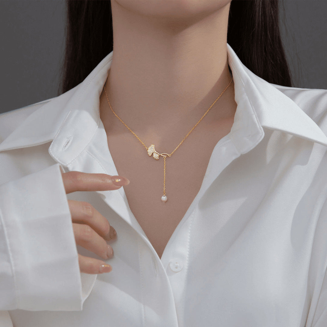 Ginkgo Biloba Design Pearl Necklace