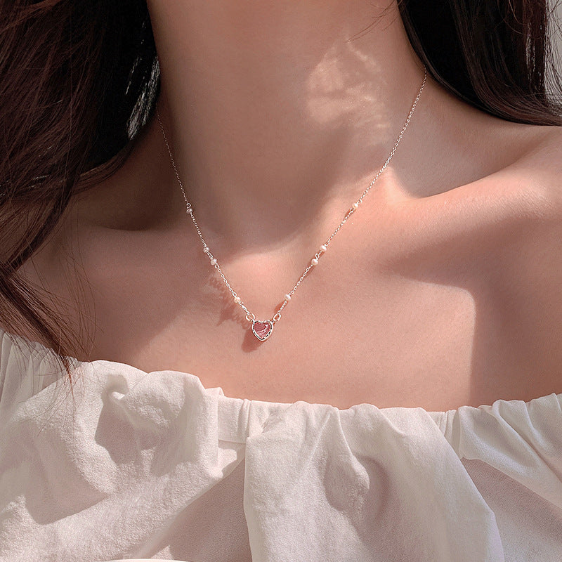 Love Design Pearl Necklace