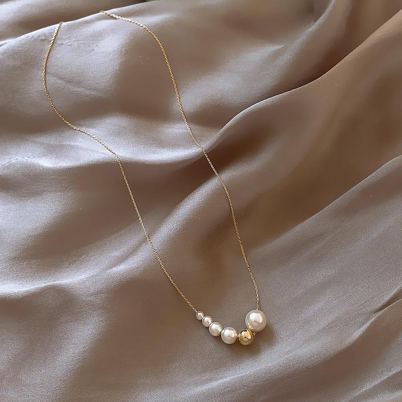 Simple design crystal pearl collarbone chain