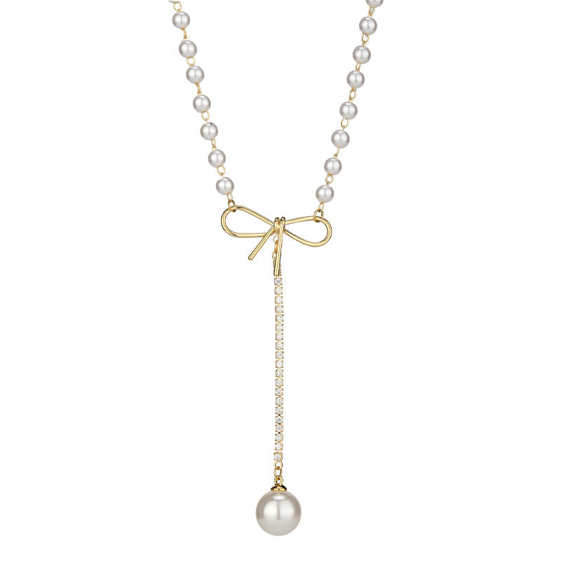 Bow design pearl necklace