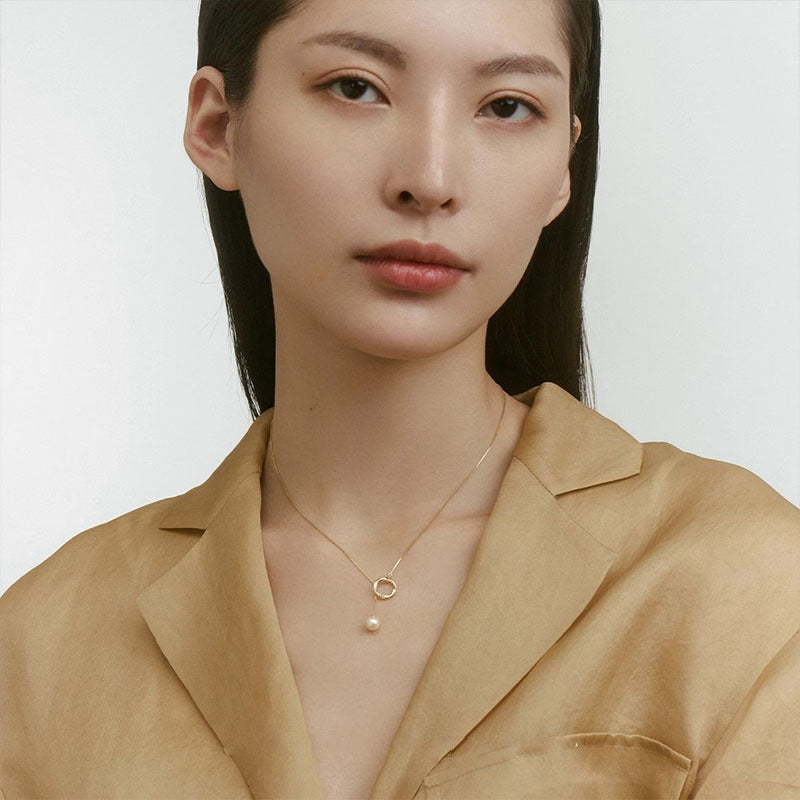 Pearl light luxury niche design silver necklace