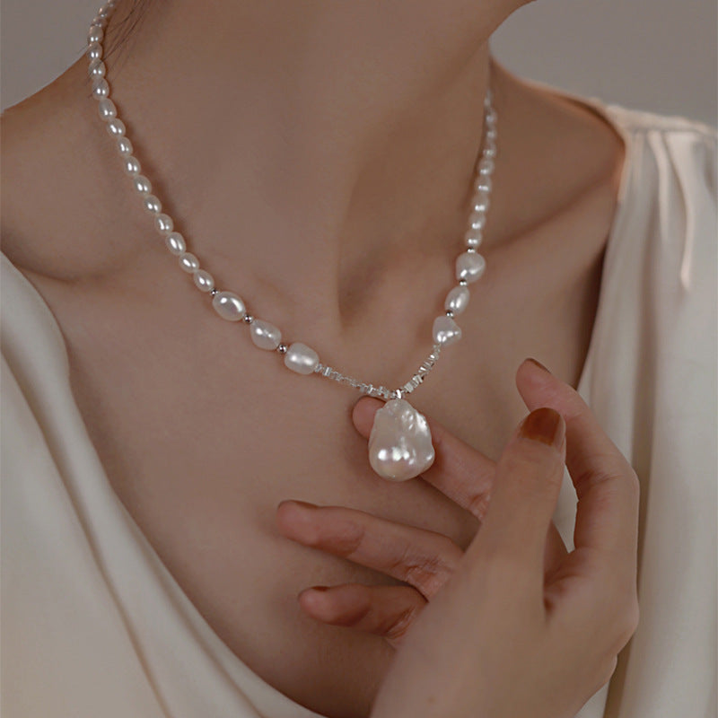 Baroque pleated water drop pearl necklace
