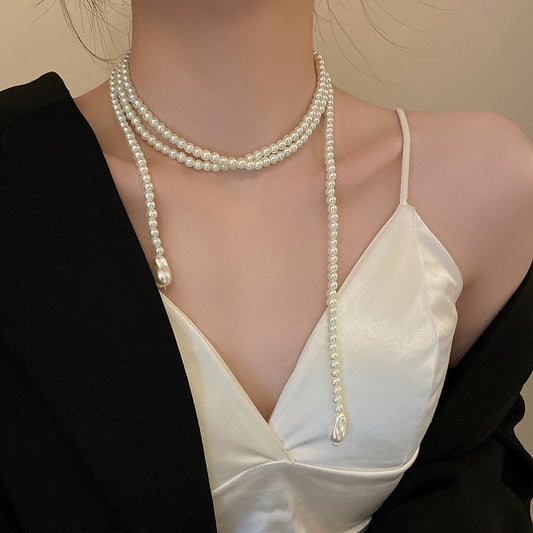 Retro long design pearl necklace