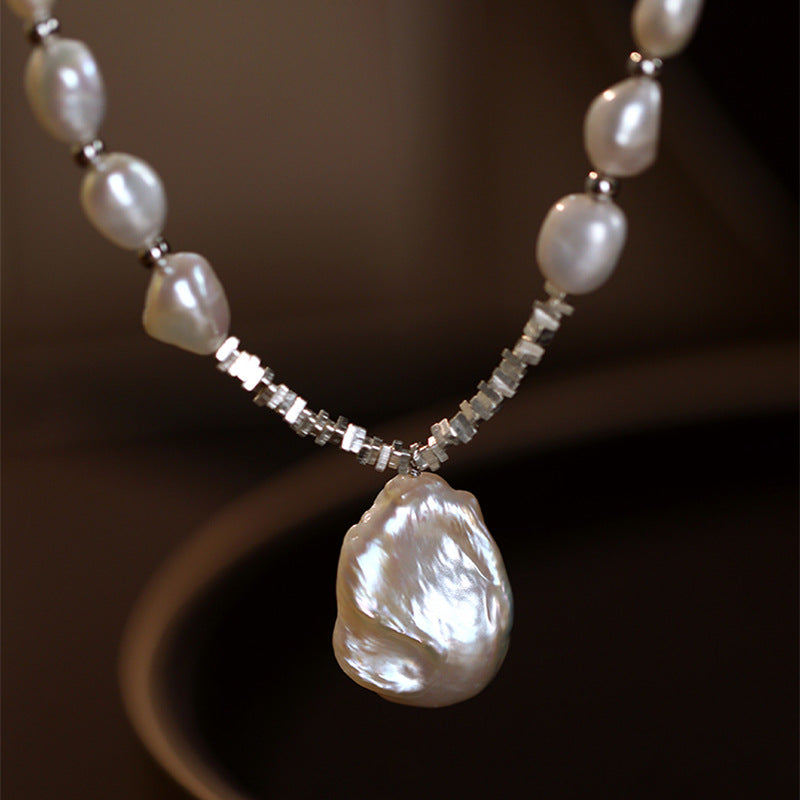 Baroque pleated water drop pearl necklace