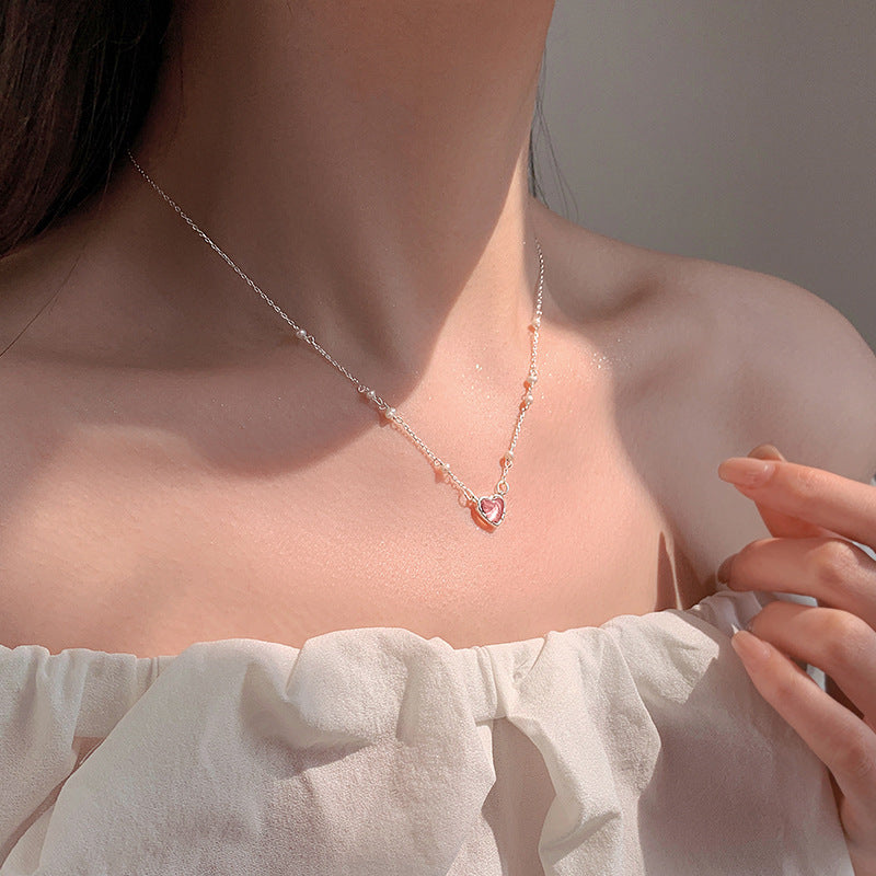 Love Design Pearl Necklace