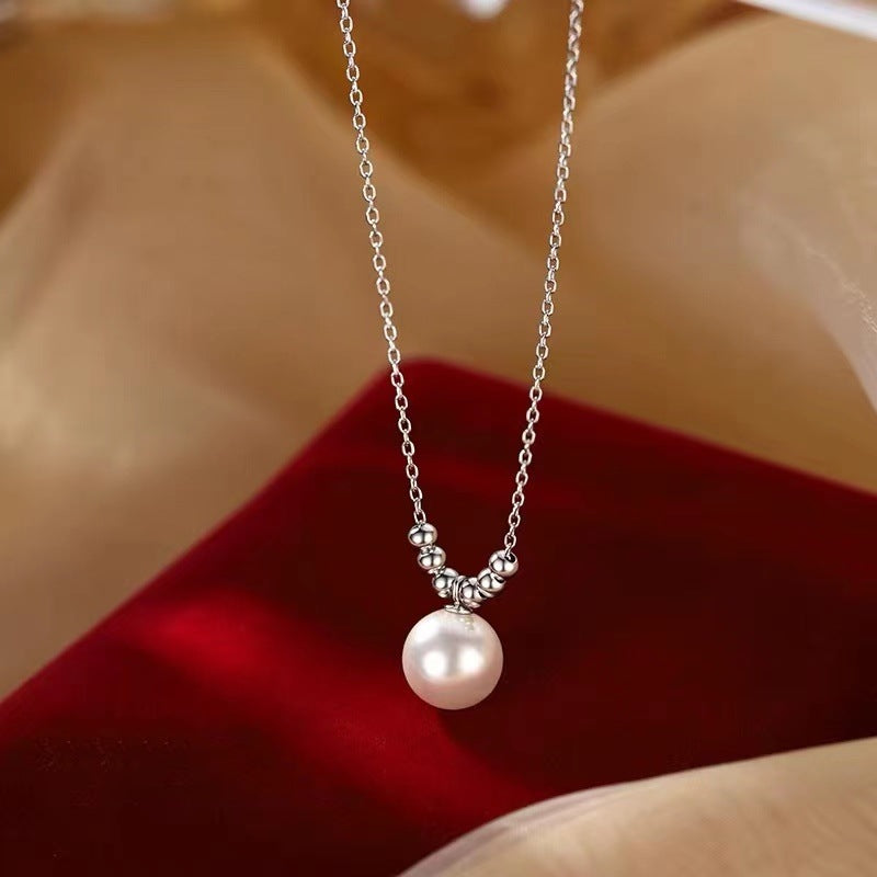 Pearl light luxury niche design necklace
