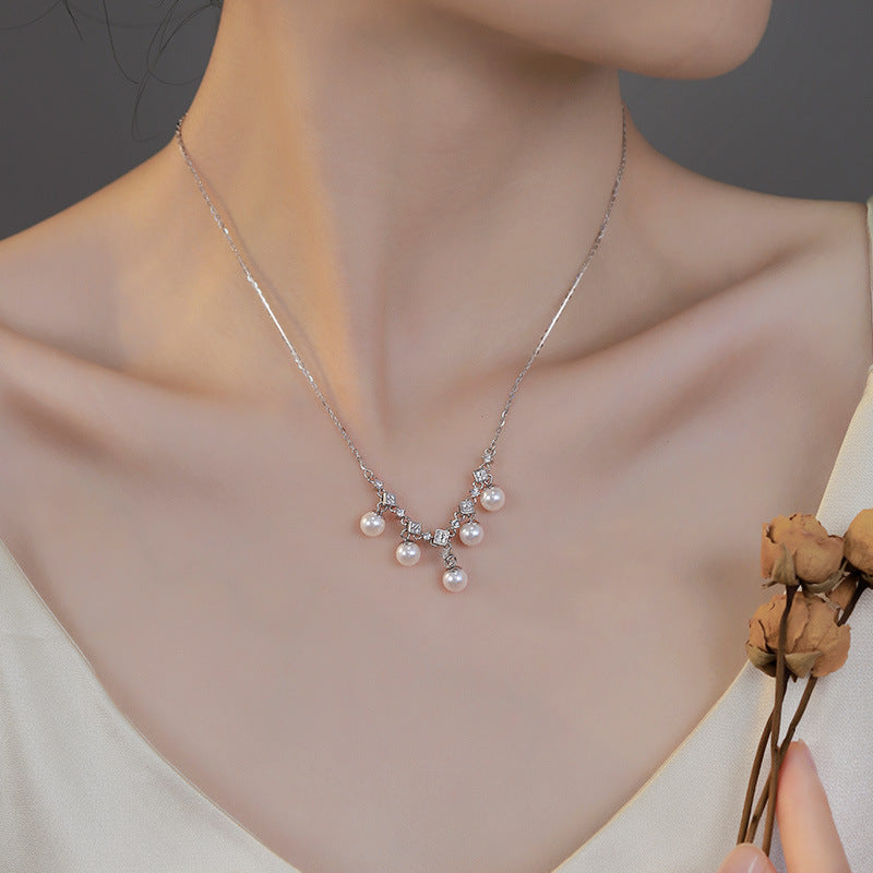 Smart tassel pearl necklace